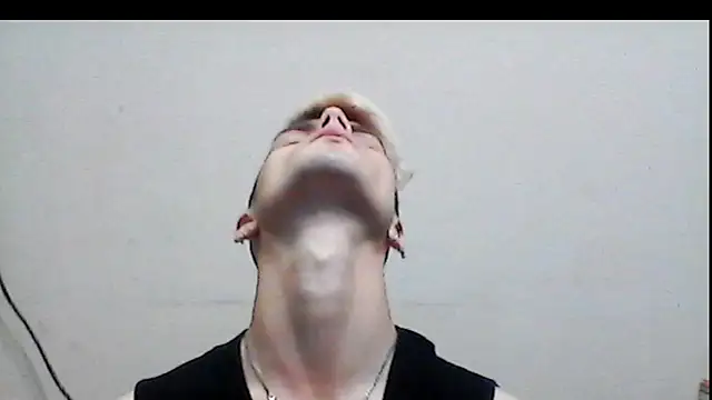 nicotinicmouse - Nicotinicmouse's free webcam - UK Sex Cams