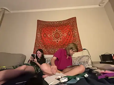 Catherine19Hunt webcam