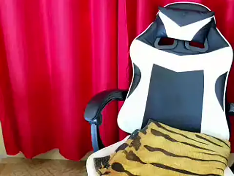 lovelyxmorena webcam