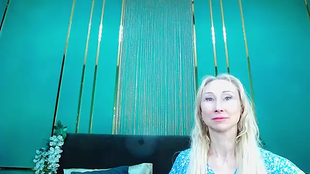 KissDreamm webcam