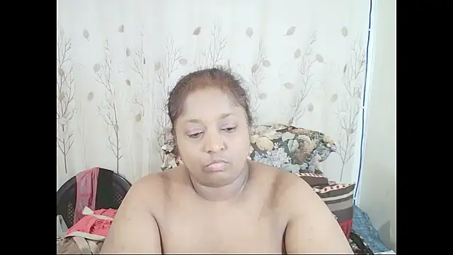 Indiantasha webcam