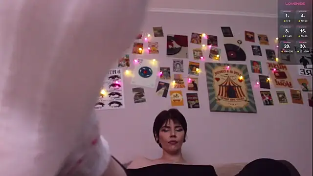 Luna_Blake webcam