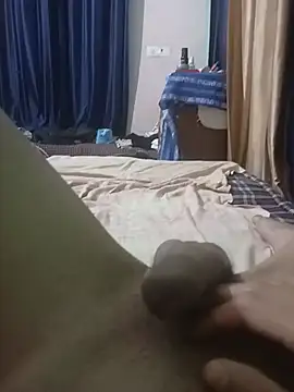only4girls12's live room
