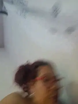 Scarlet_curly8a webcam