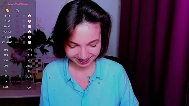 KindHazelHere_ webcam