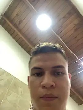 _Leo_Boy webcam