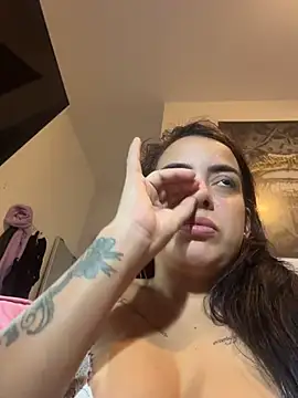 Srta_Jhenny webcam