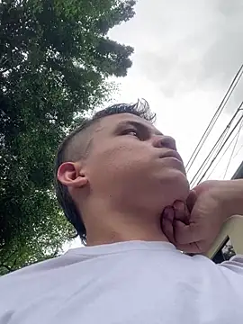 _Leo_Boy webcam