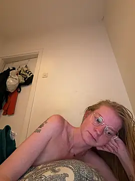 jannis1992 live cam on StripChat