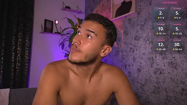 MarkSantozz webcam