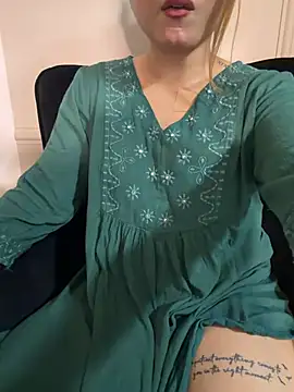 Tasty_LushDesire webcam