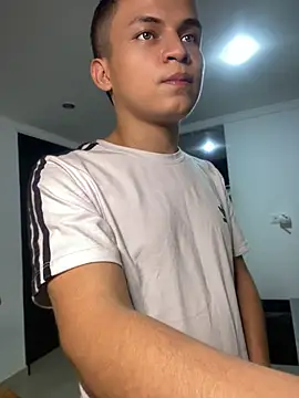 _Leo_Boy webcam