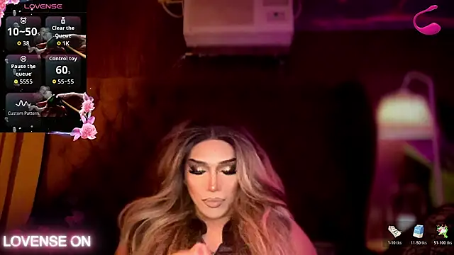Lo_la_69 webcam