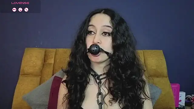KendraaSimons webcam