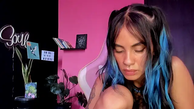 azula_lillet webcam