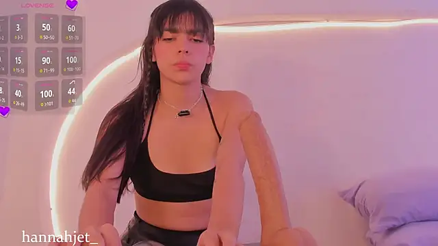 hannah_jet webcam