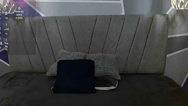 AliceSmity__ webcam