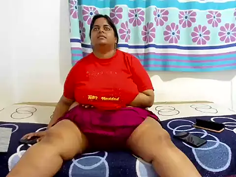 SusanaEshwar webcam
