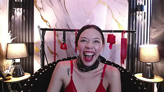 Doll4anall webcam