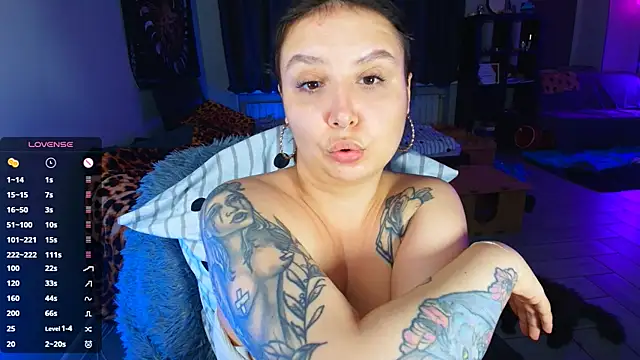 NicoleFancy webcam