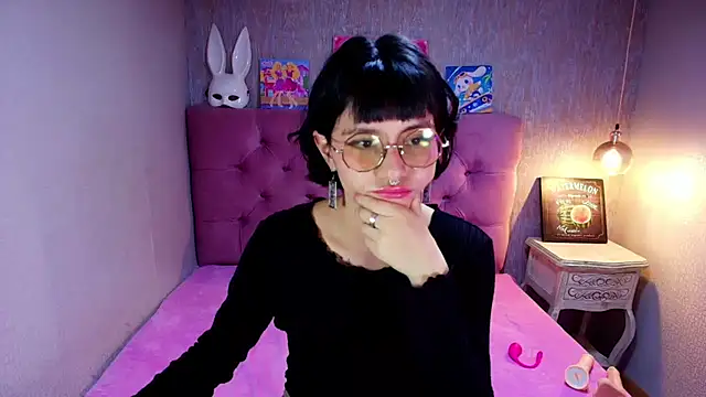 charlottemoonxz webcam