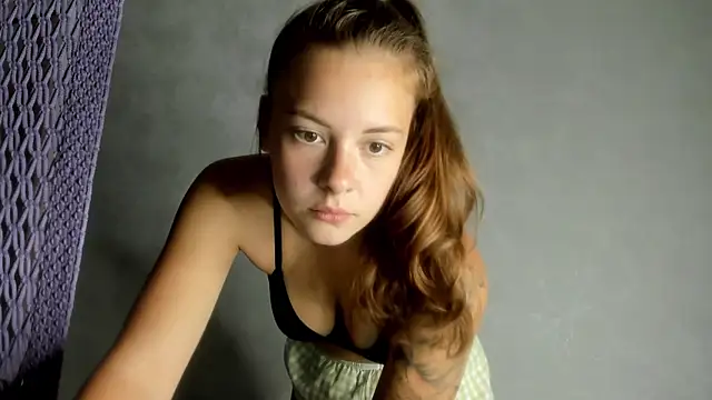 why_again_me - Why_again_me's free webcam - UK Sex Cams