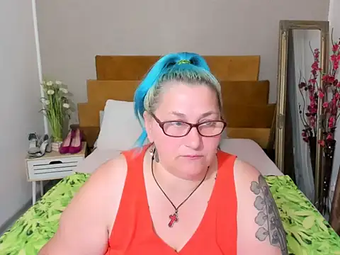 Sugarmommy_69X webcam