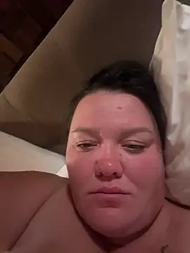 SunnyLeila2101 webcam