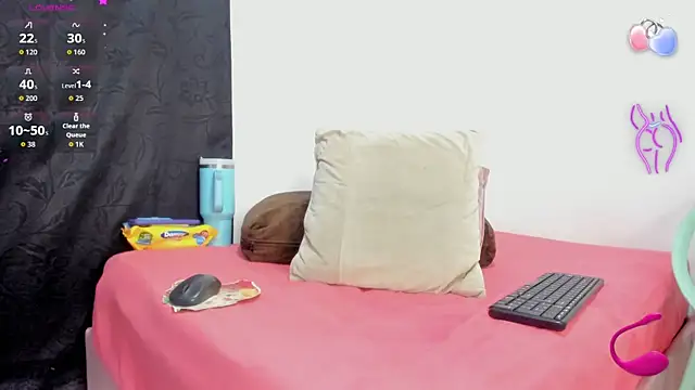 Olivia_Stevens webcam