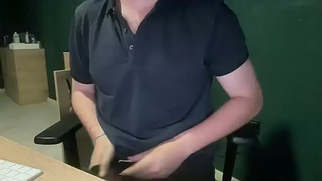 white_wizard_ webcam