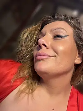 KrisKkiki webcam