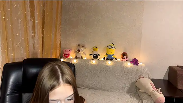 urcutiebunnyy webcam