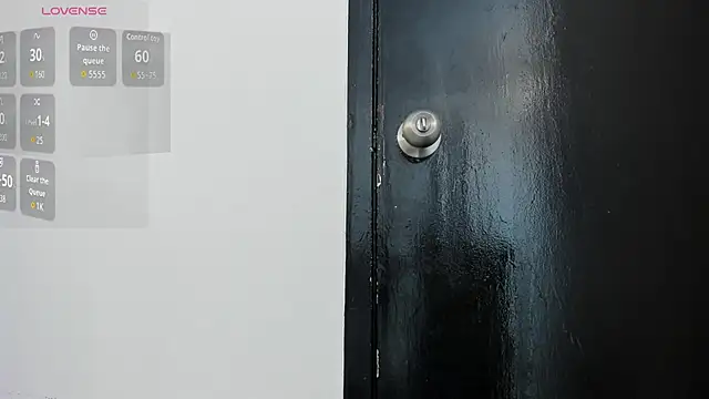 LUCI_COLINS webcam