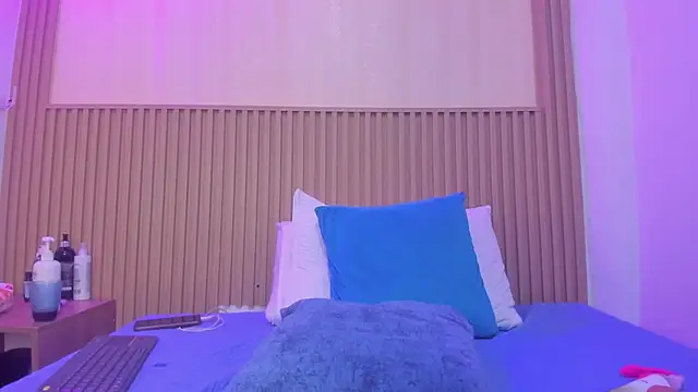 sharonscoth live cam on StripChat