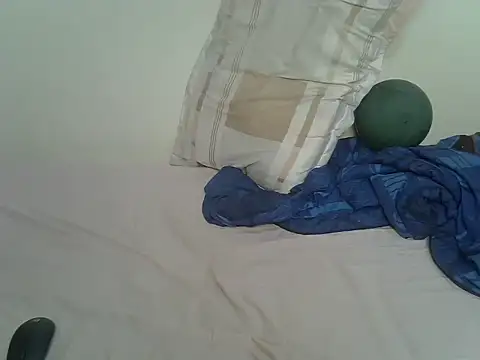 Prettypixxiee live cam on StripChat