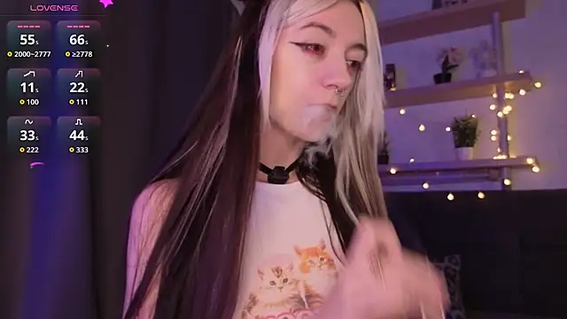 TristaRoht webcam
