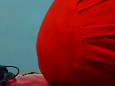 Horny_Doll24 webcam