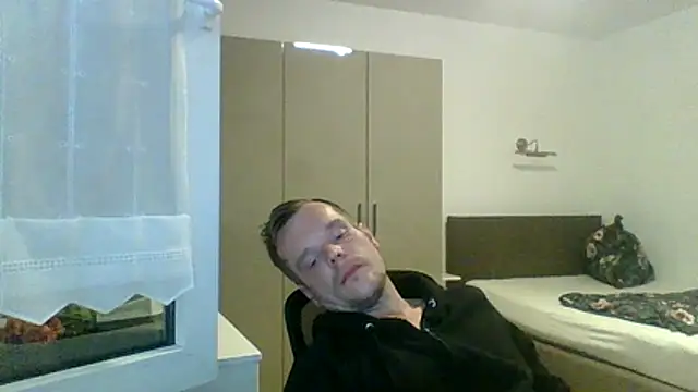 kinkiiiiiiiii webcam