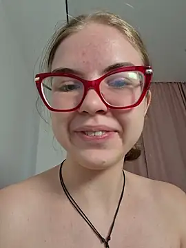 Sarah_HS webcam