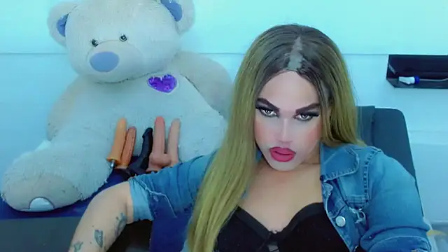 NharaBigCock webcam