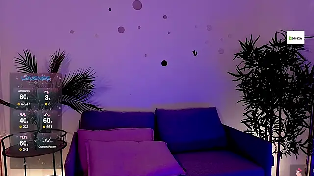 cute_cake live cam on StripChat