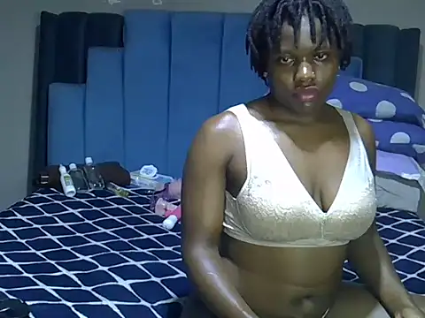 melanin_moon webcam