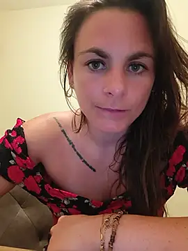 WildSweetheartXO webcam