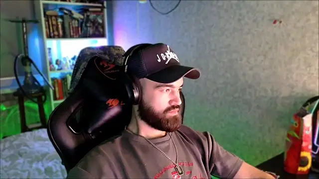 _Serious_Man webcam