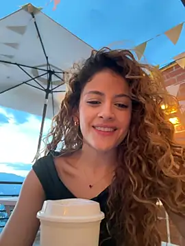 alana15 webcam