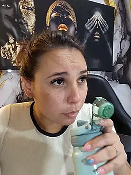 LizzRouse webcam