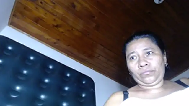 adrixxx38 webcam