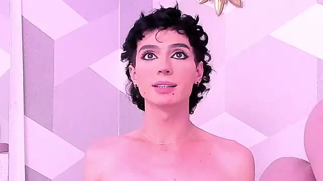 KylieMonnett webcam