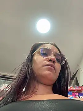 Sara-77 webcam