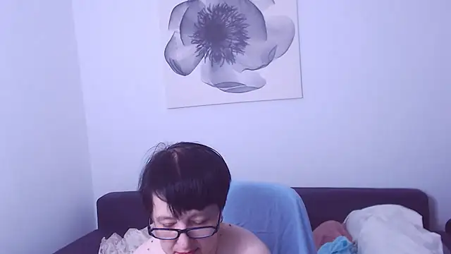 ChristaRose webcam
